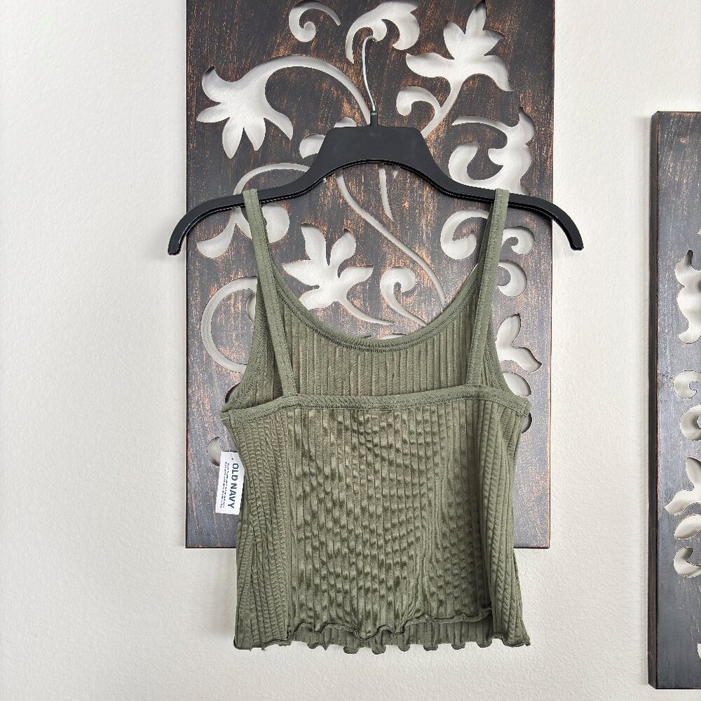 Fitted Ribbed Tank Top - Picture 2 of 3